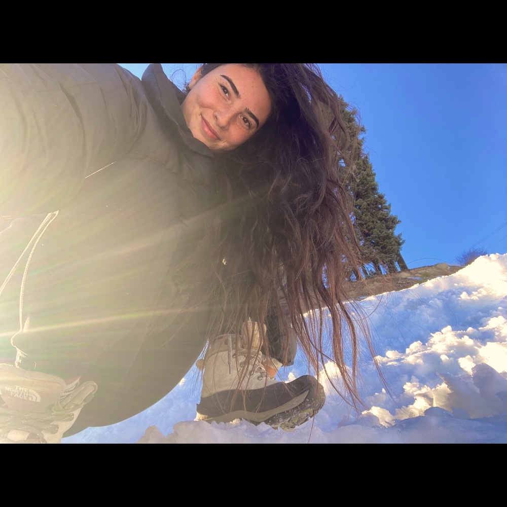 Meet your Posher, Sophia